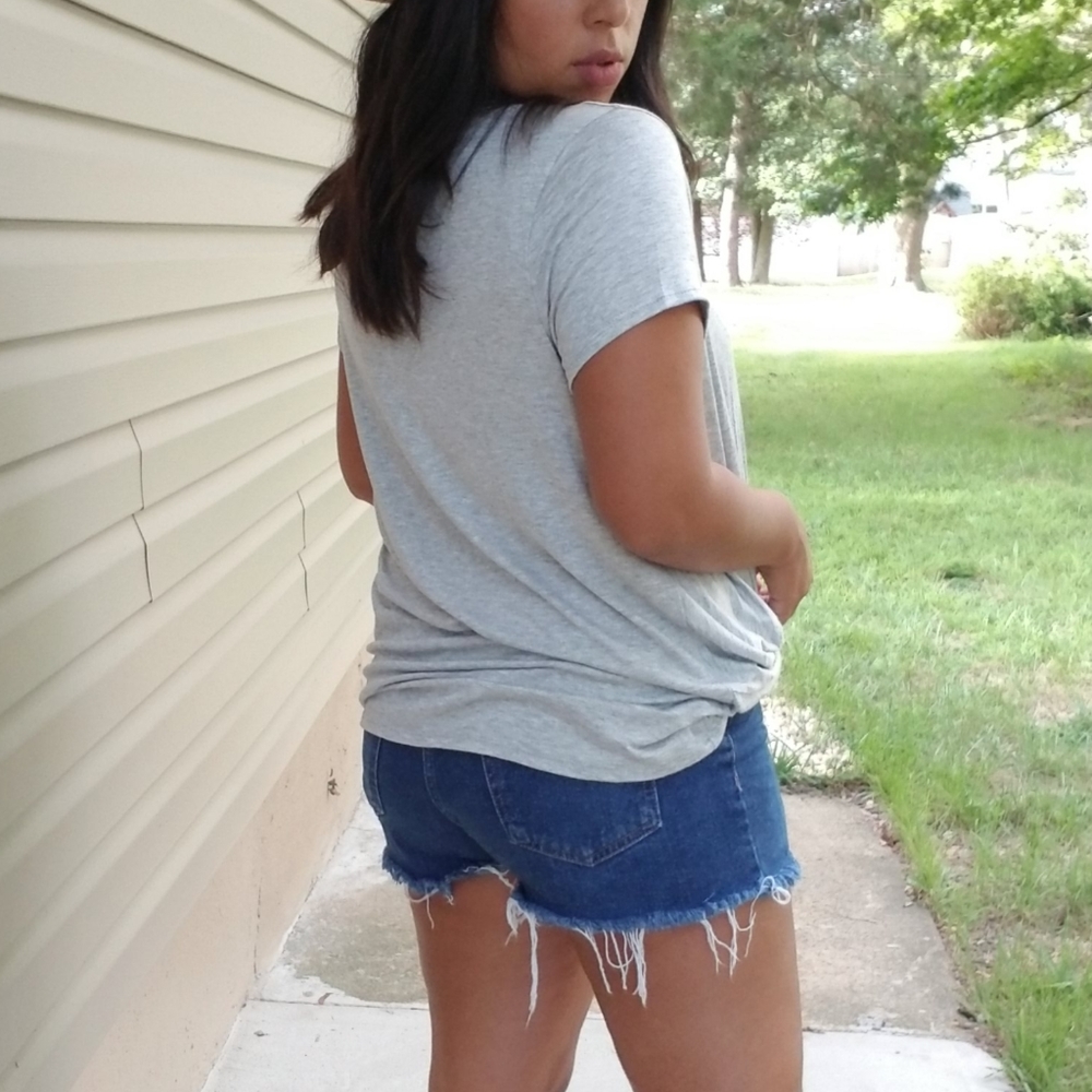 FORGET ME KNOT GRAY TEE SHIRT TOP - Picture 12 of 15